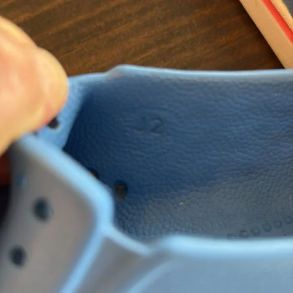 Native Miles shoes. J2. - Picture 5 of 6